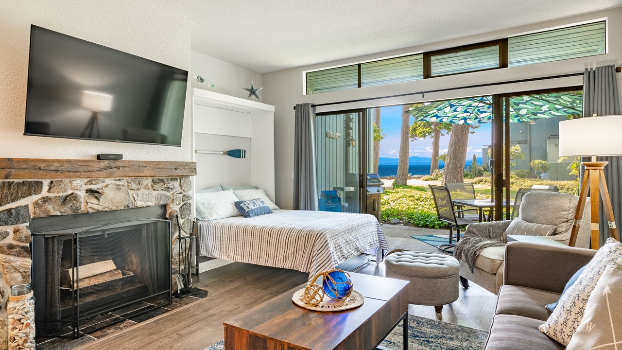 Photo of Bedroom in Birch Bay