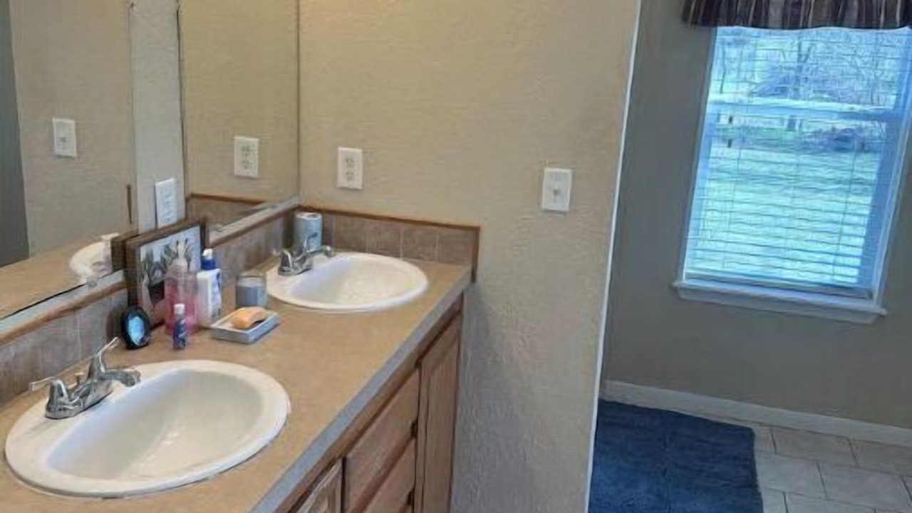 Photo of Bathroom in Gordonville