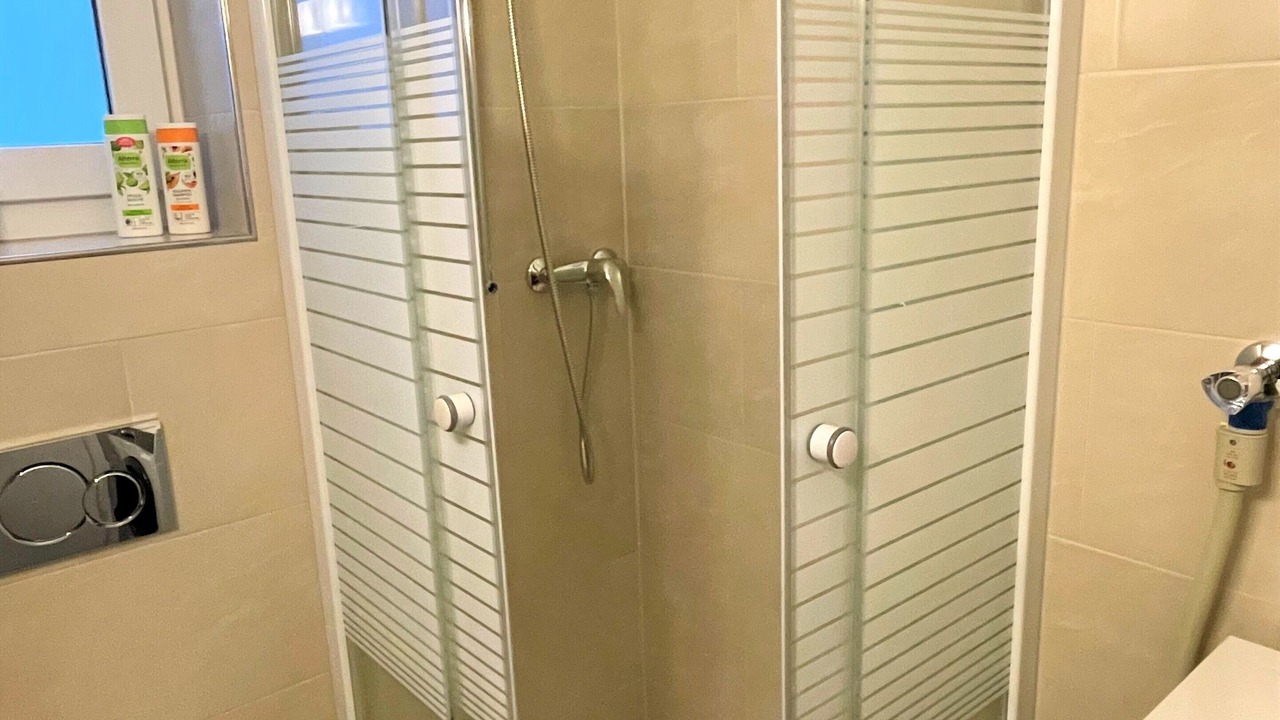 Photo of Bathroom in Langstrasse