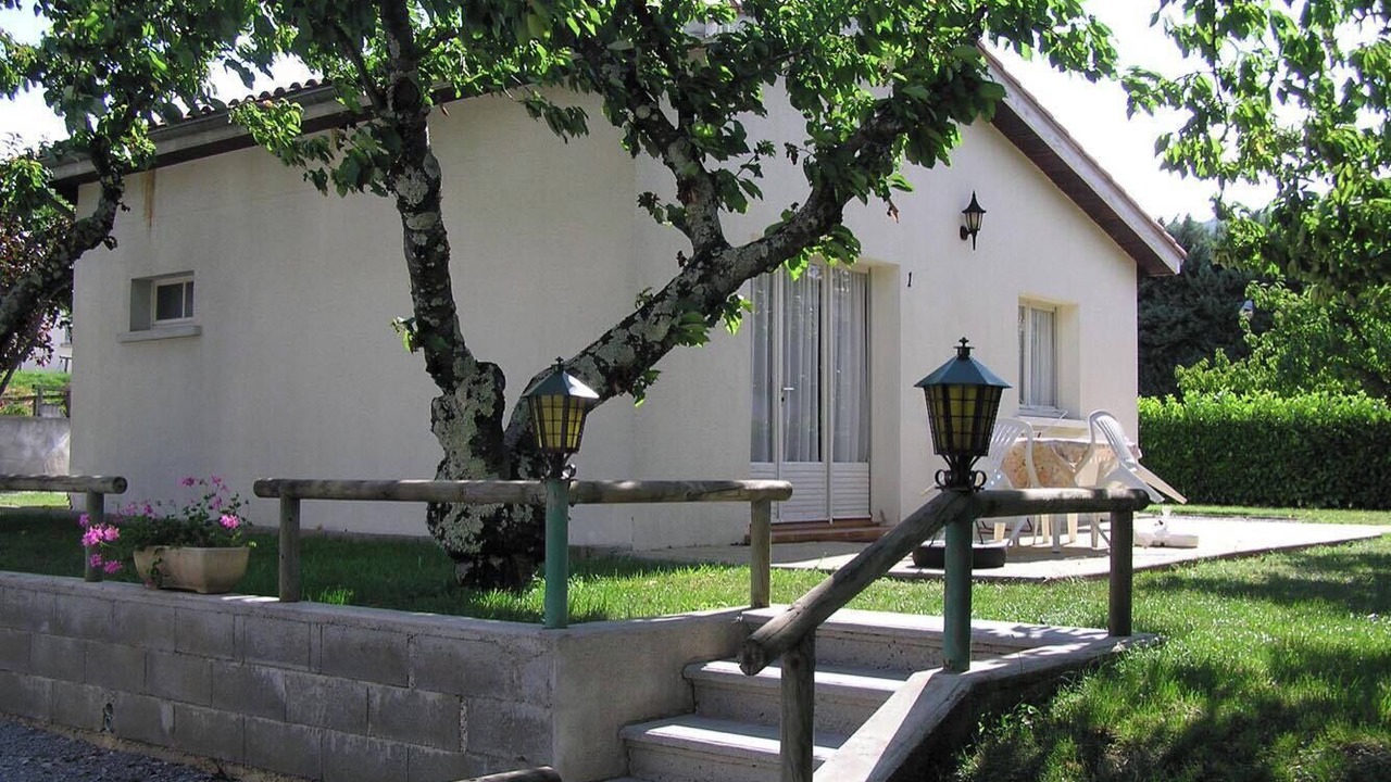 Photo of Outdoor in Darbres