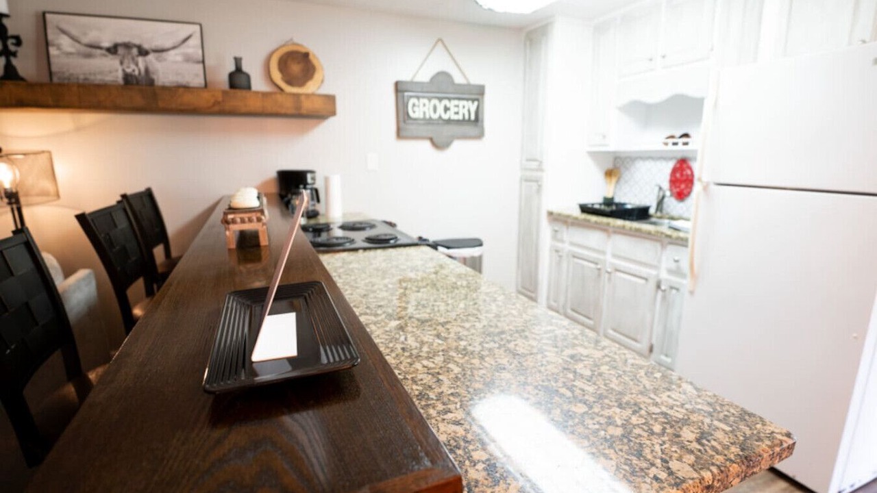 Photo of Kitchen in Centre