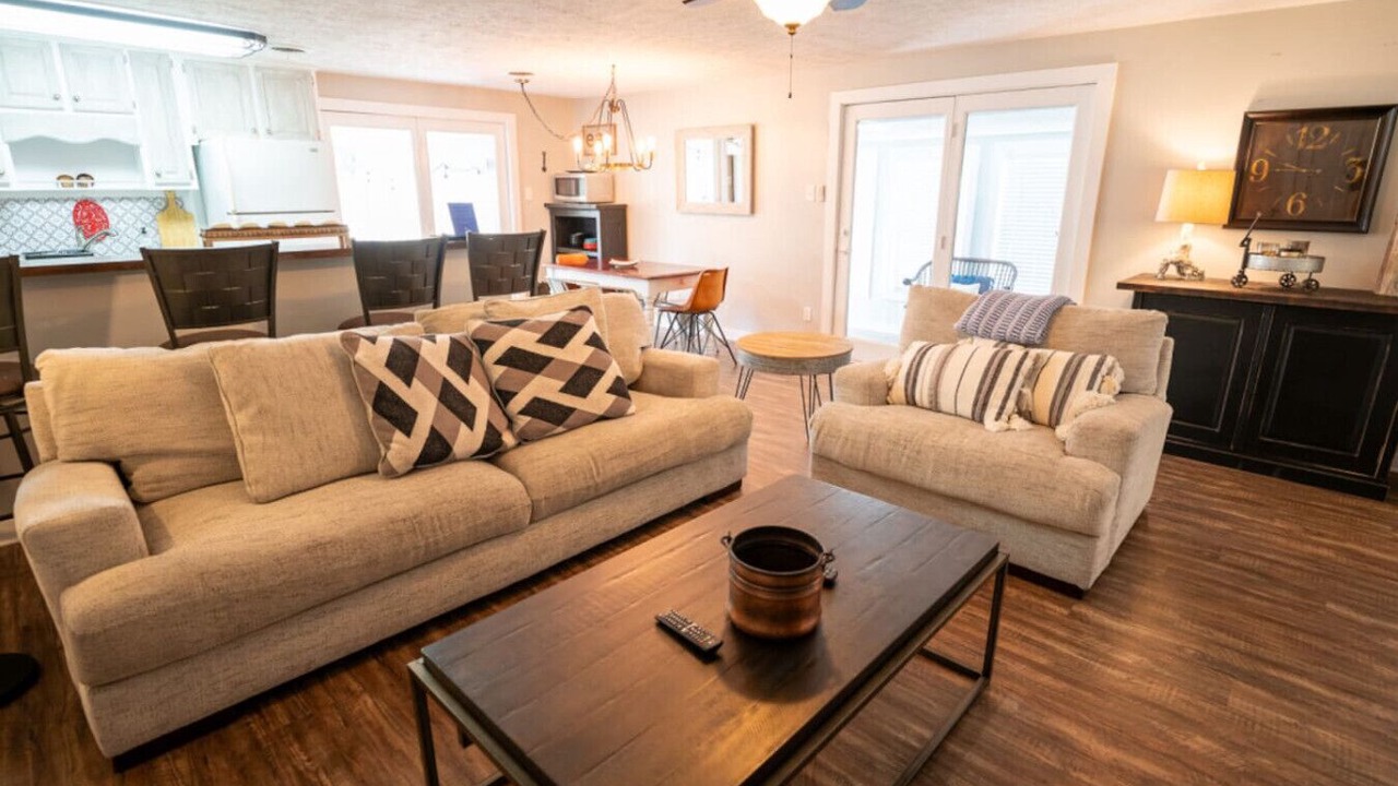 Photo of Livingroom in Centre