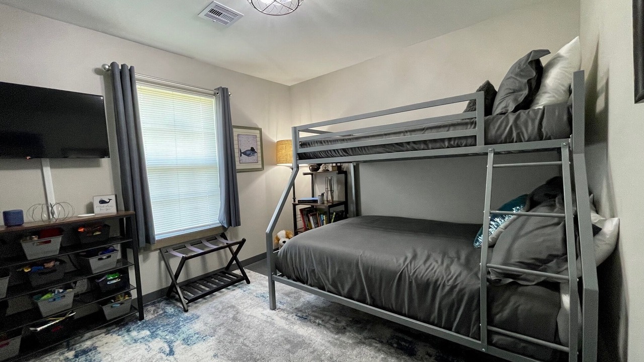 Photo of Bedroom in Springdale