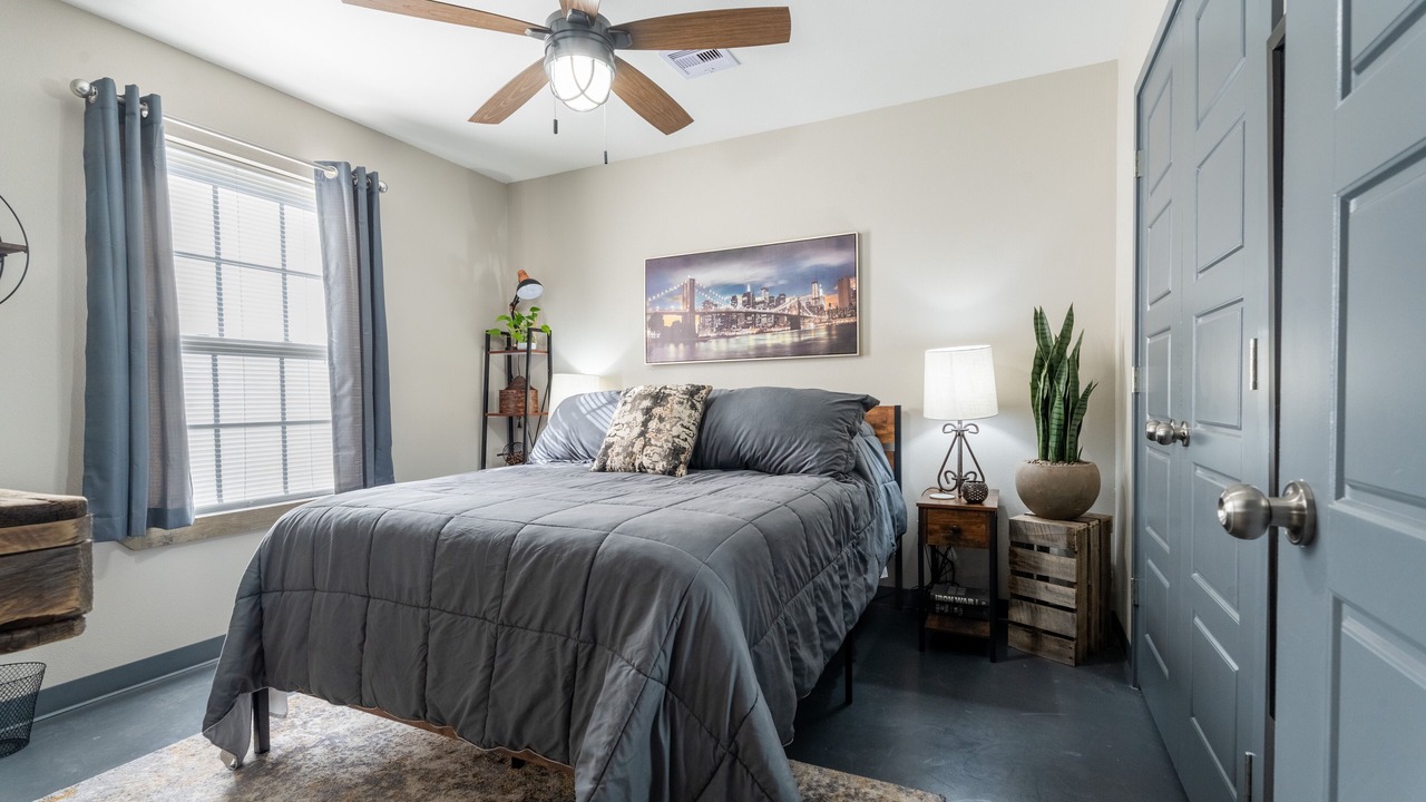 Photo of Bedroom in Springdale