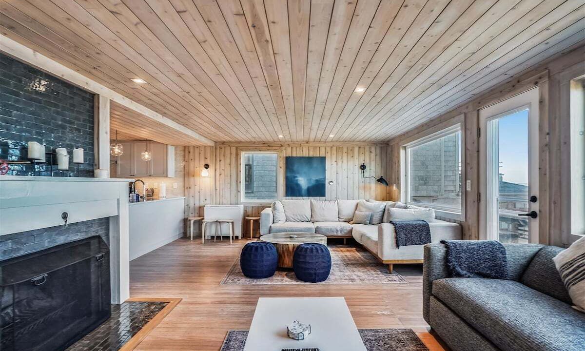 Photo of Livingroom in Tolovana Park