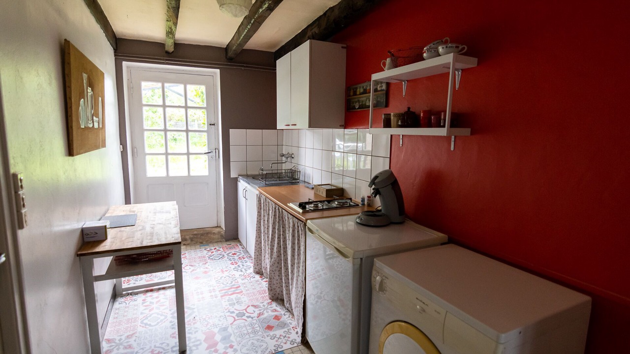 Photo of Kitchen in La Croix-Hellean