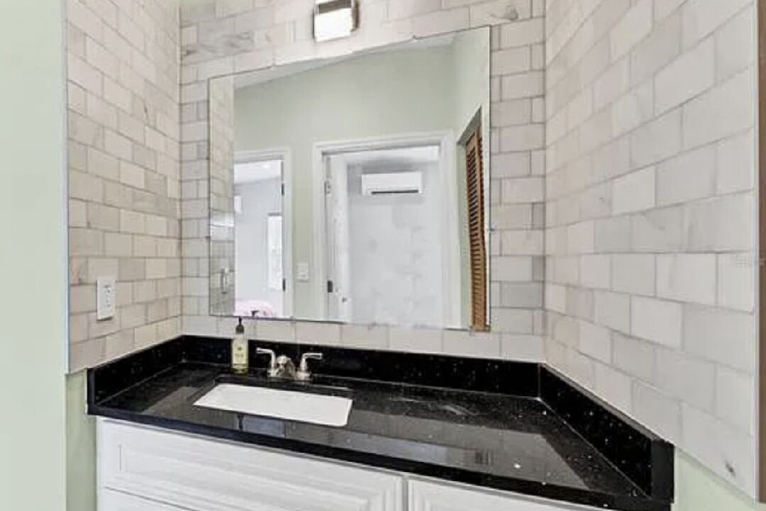 Photo of Bathroom in Central Sarasota