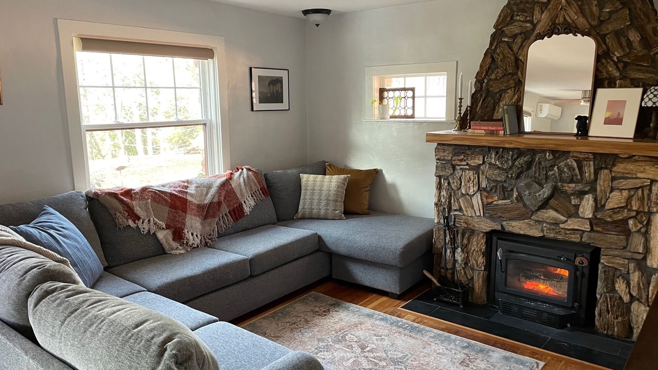 Photo of Livingroom in Dutch Flat