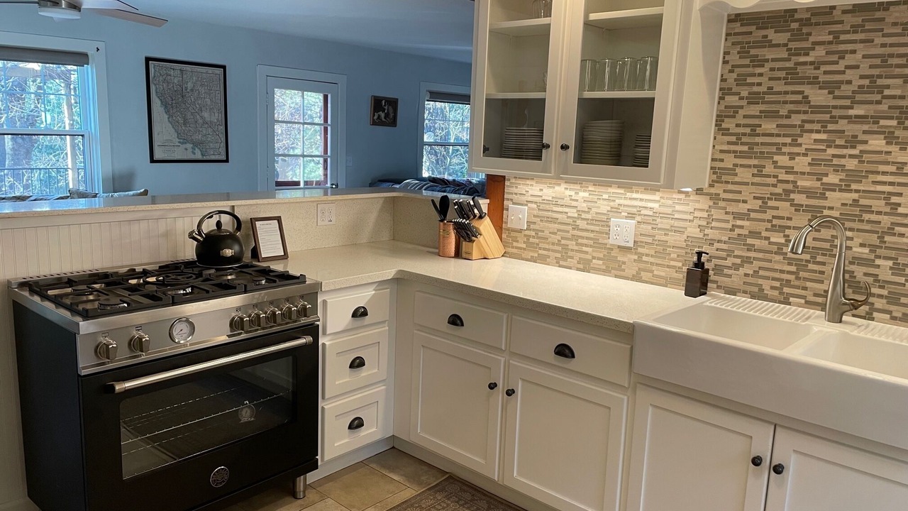 Photo of Kitchen in Dutch Flat