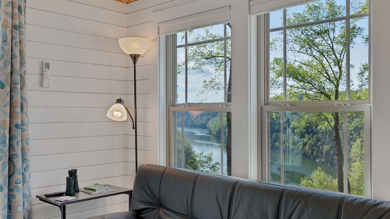 Photo of Bedroom in White County