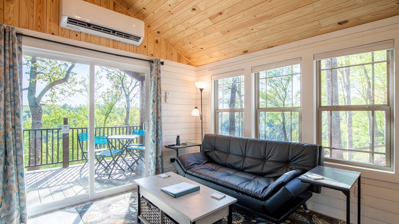 Photo of Bedroom in White County