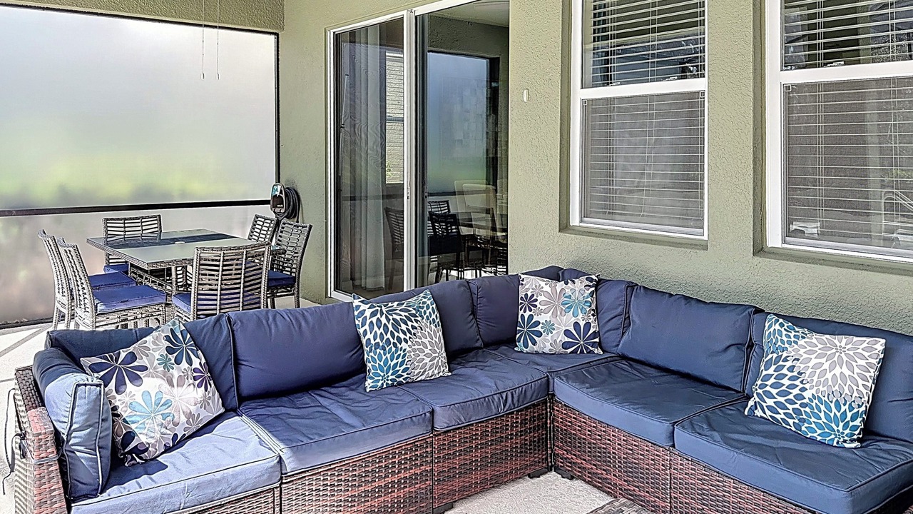 Photo of Outdoor in Loughman