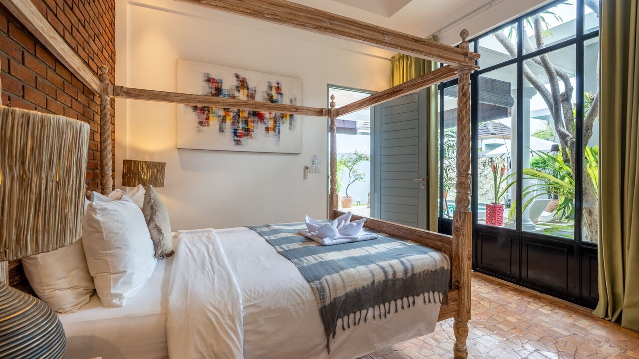 Photo of Bedroom in Drupadi