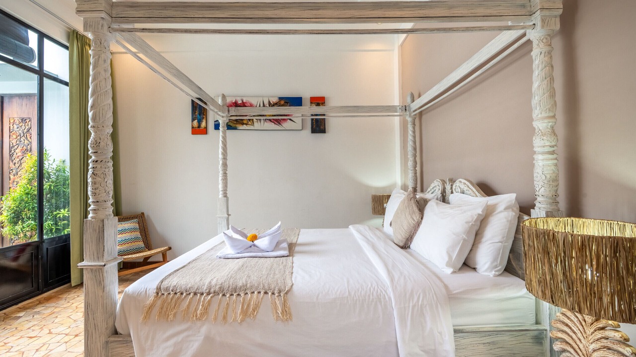 Photo of Bedroom in Drupadi