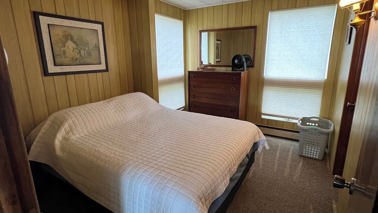 Photo of Bedroom in Spruce