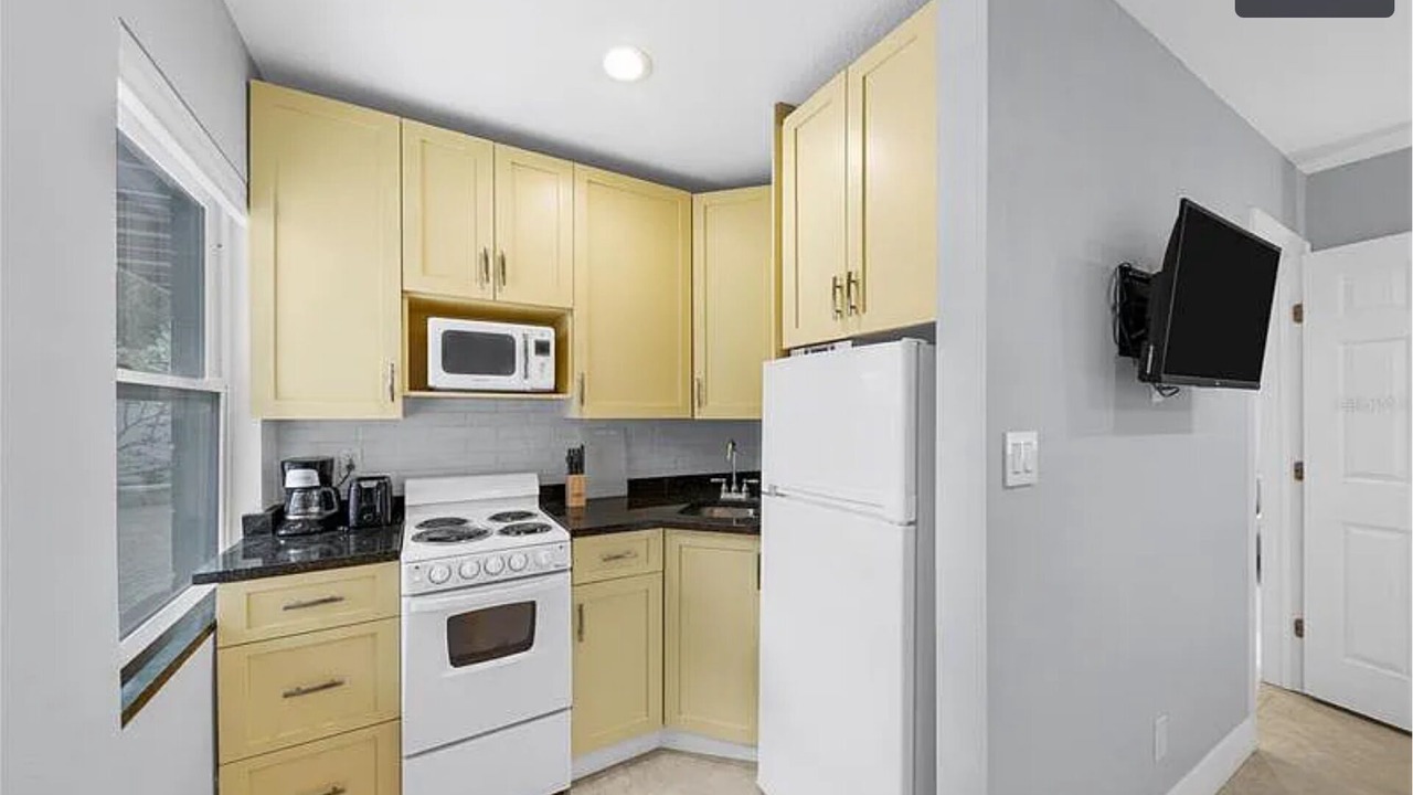 Photo of Kitchen in Central Sarasota