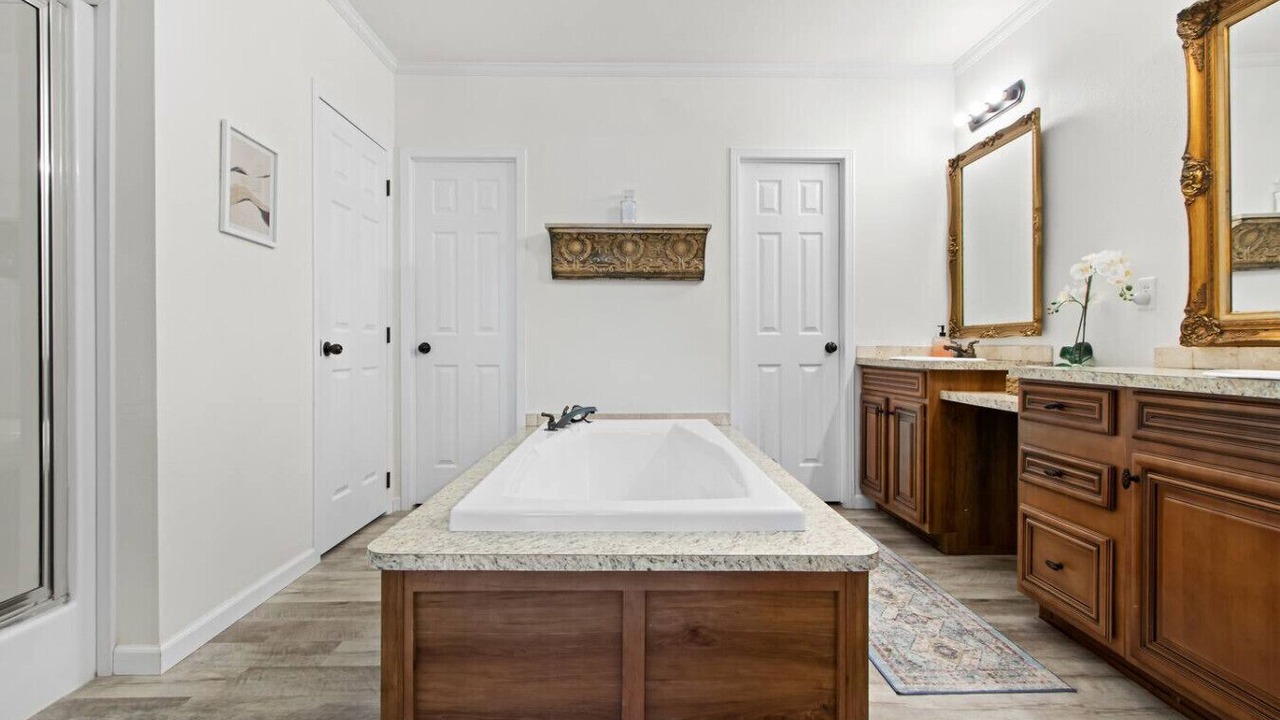 Photo of Bathroom in Dogwood