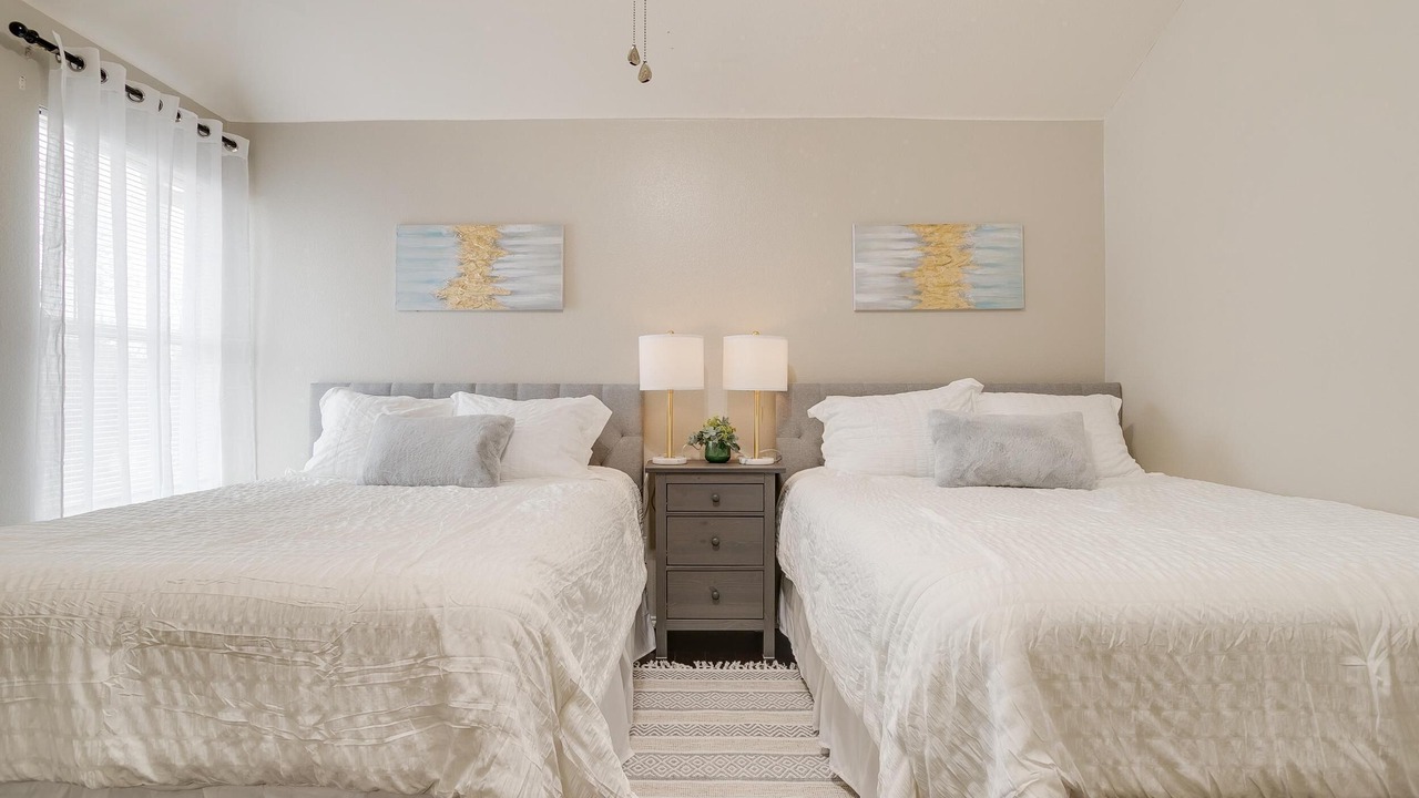 Photo of Bedroom in Grand Prairie