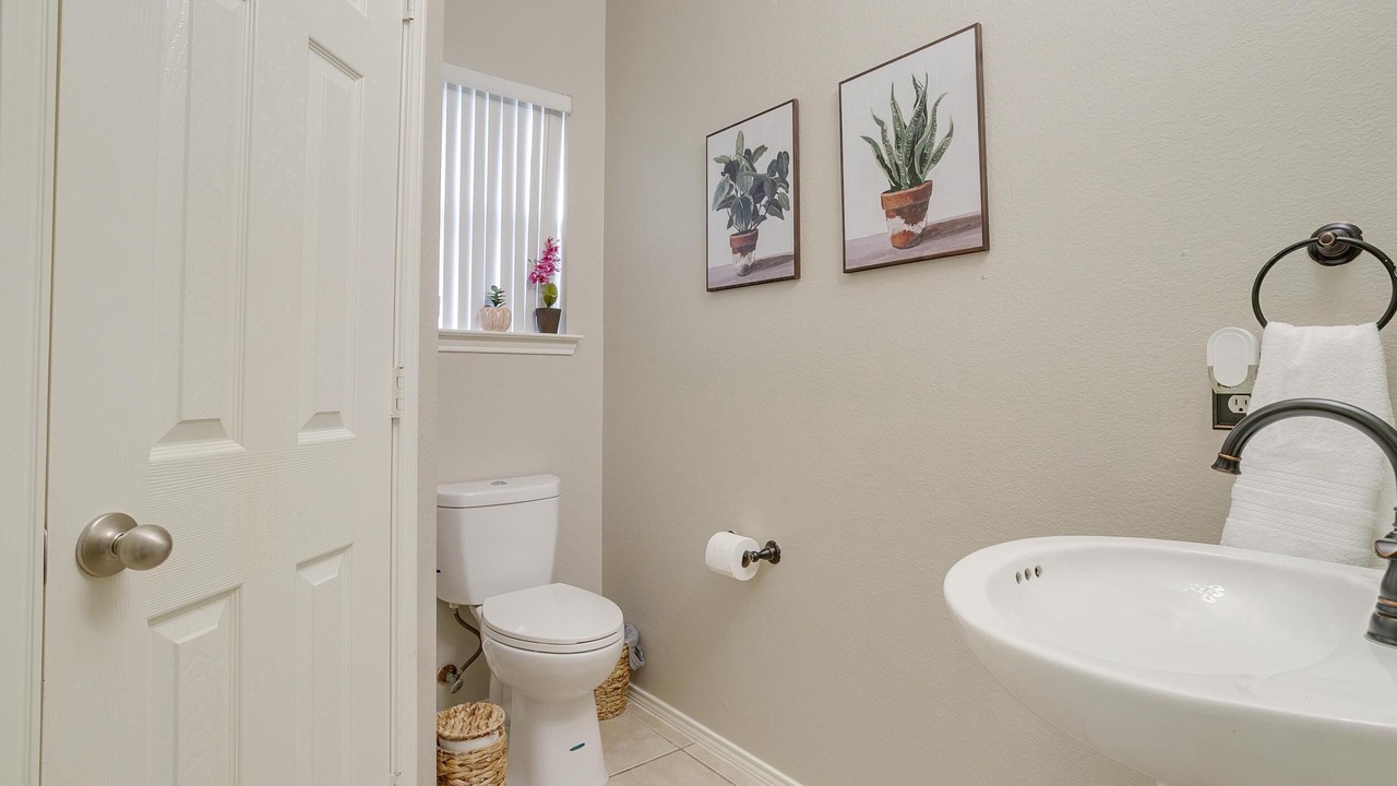 Photo of Bathroom in Grand Prairie