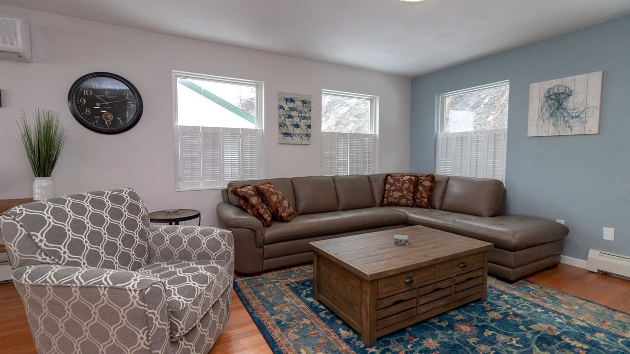 Photo of Livingroom in Town of Ledyard