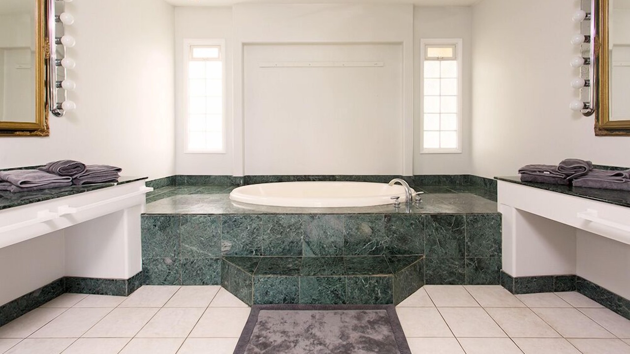 Photo of Bathroom in Laie