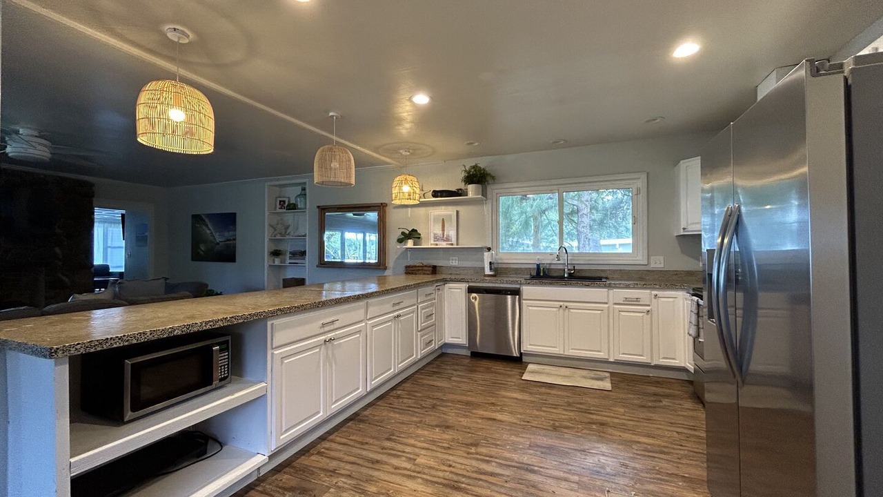 Photo of Others in Laie