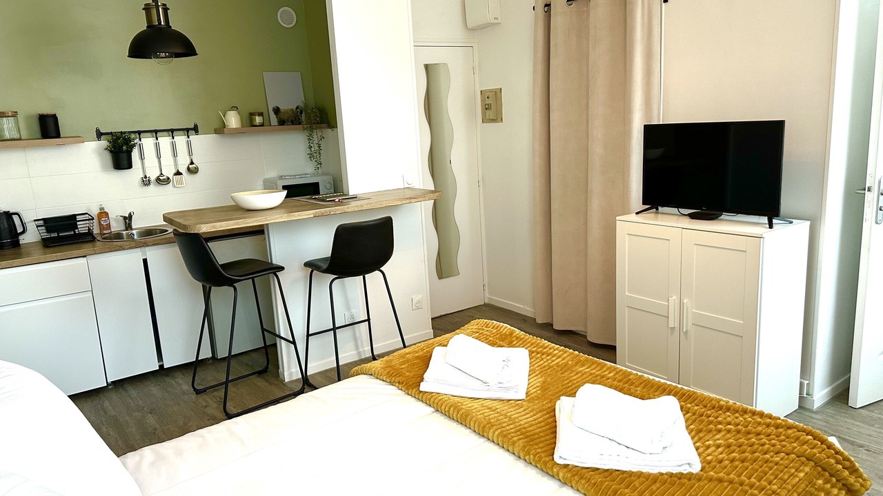 Photo of Bedroom in Courlancy