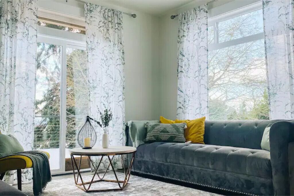 Photo of Livingroom in Minnehaha