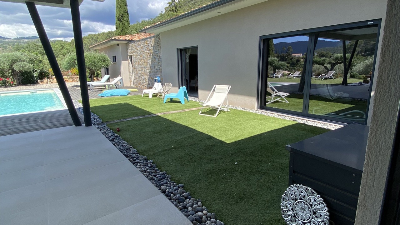 Photo of Patio Balcony in Sollies-Toucas