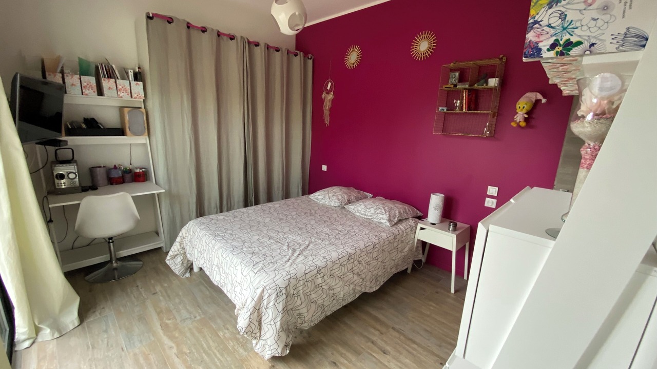 Photo of Bedroom in Sollies-Toucas