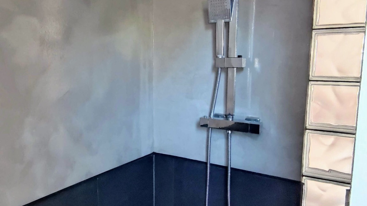 Photo of Bathroom in Ploneour-Lanvern