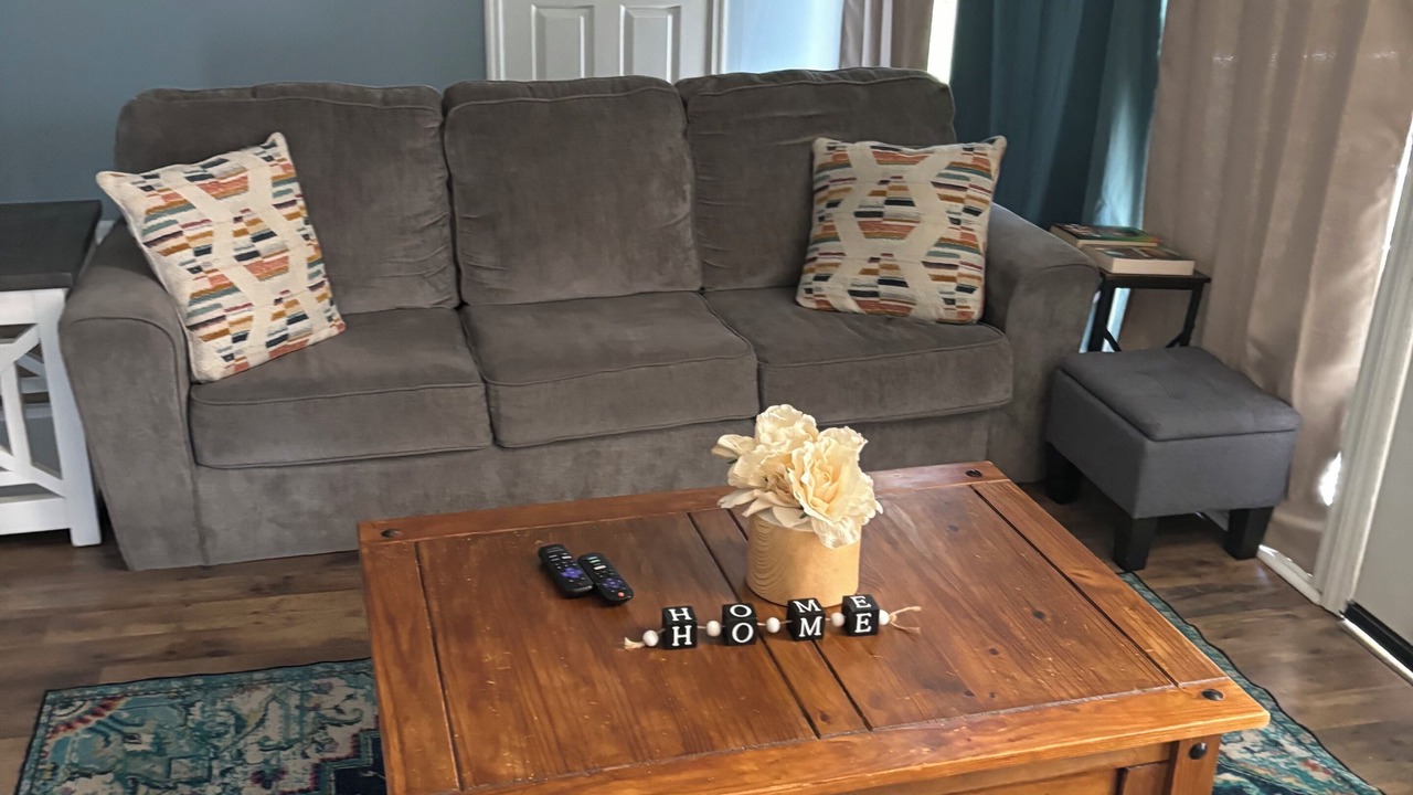 Photo of Livingroom in Rocky Mount