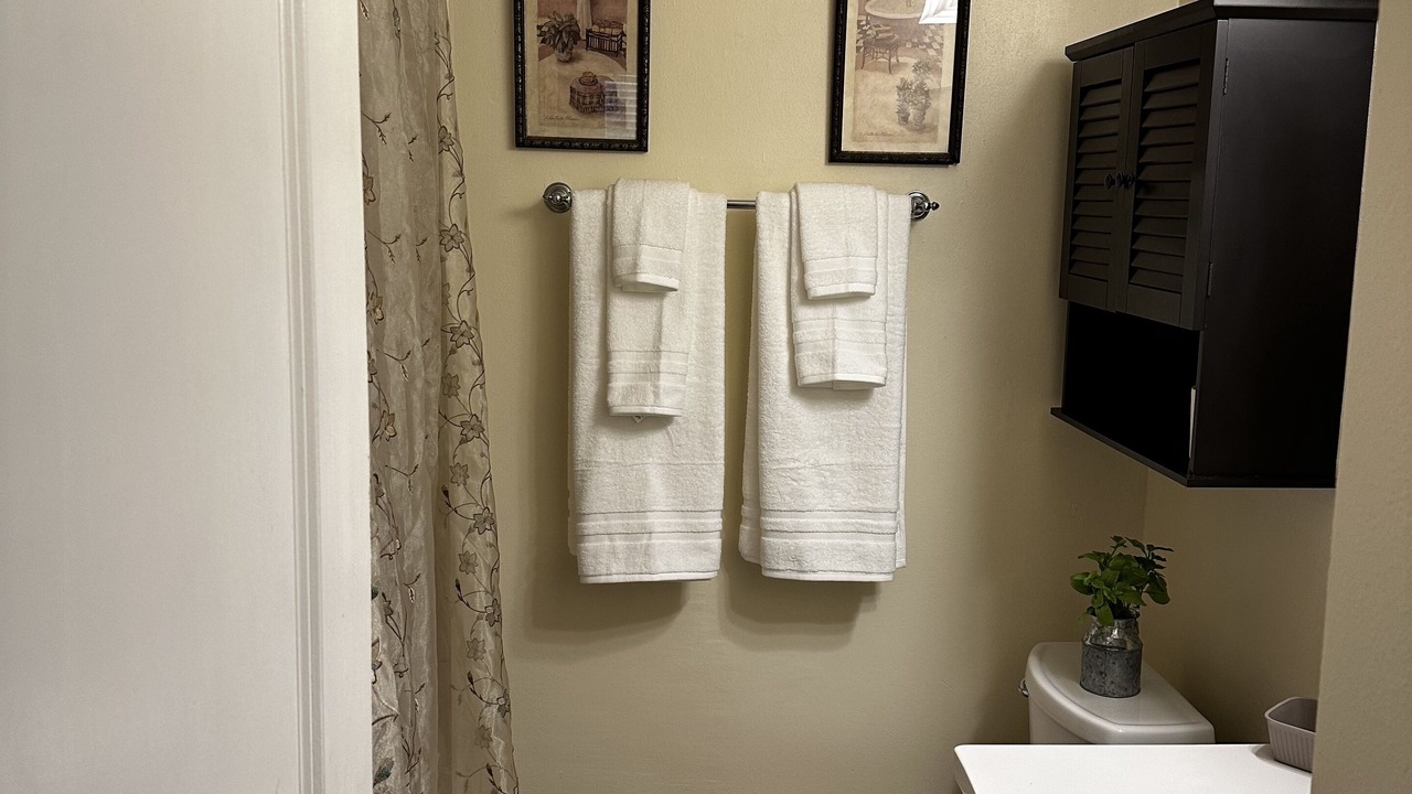 Photo of Bathroom in Park Forest - LA North