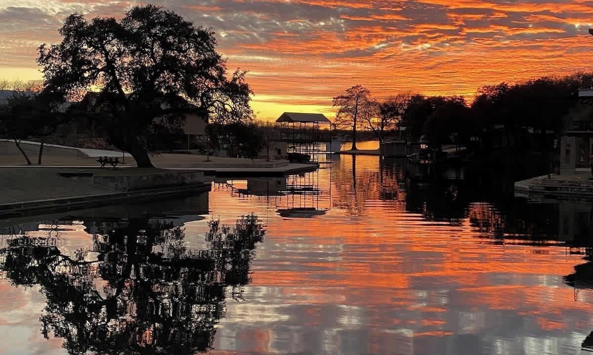Photo of Outdoor in Kingsland