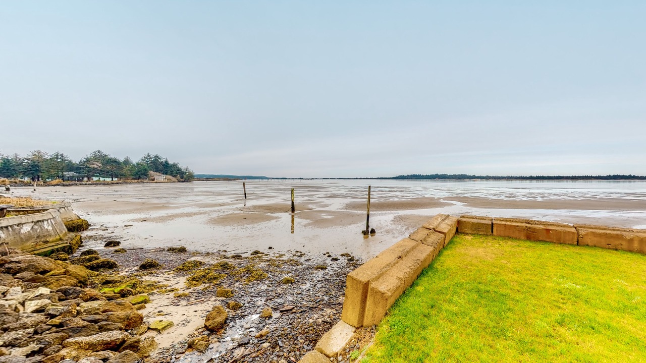 Photo of Others in Coos Bay