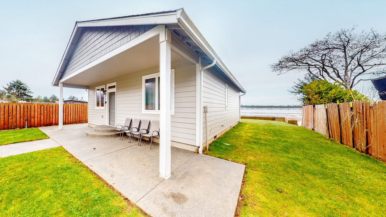 Photo of Outdoor in Coos Bay