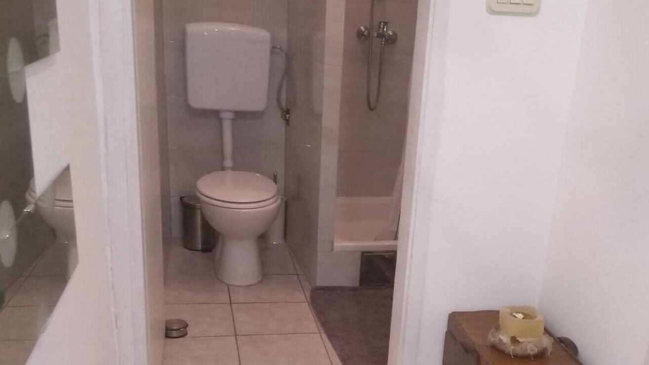 Photo of Bathroom in Grad