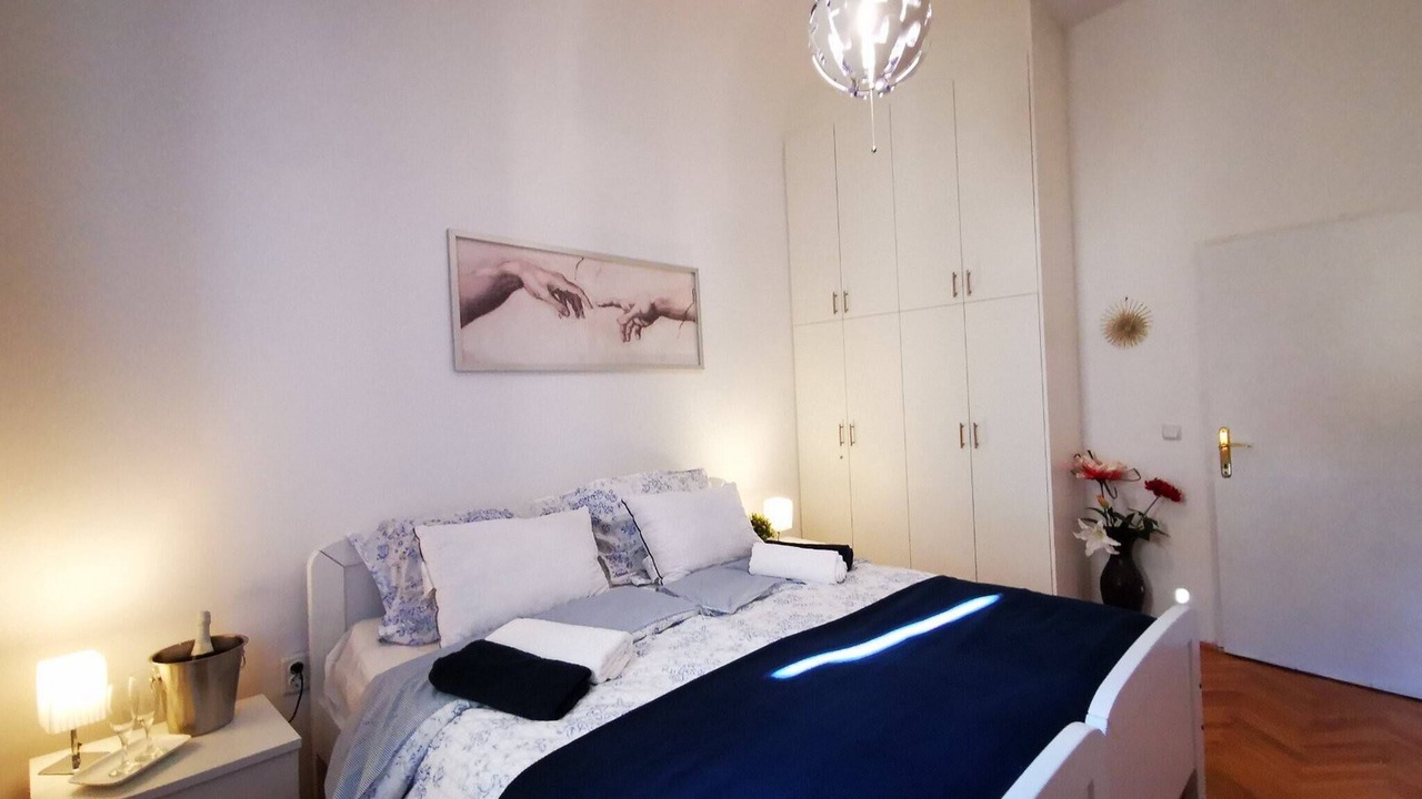 Photo of Bedroom in Grad