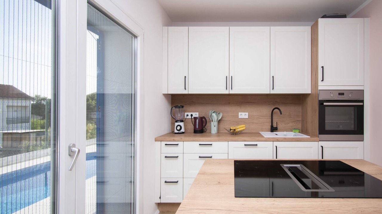 Photo of Kitchen in Brodarica
