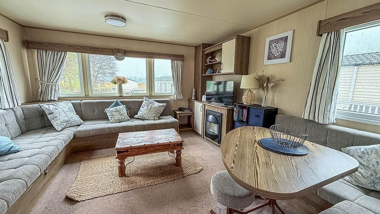 Photo of Livingroom in Oulton Broad