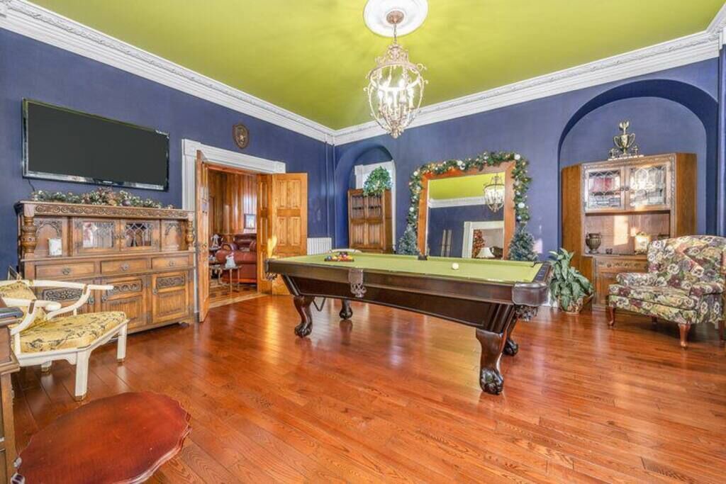 Photo of Bedroom in Cobourg