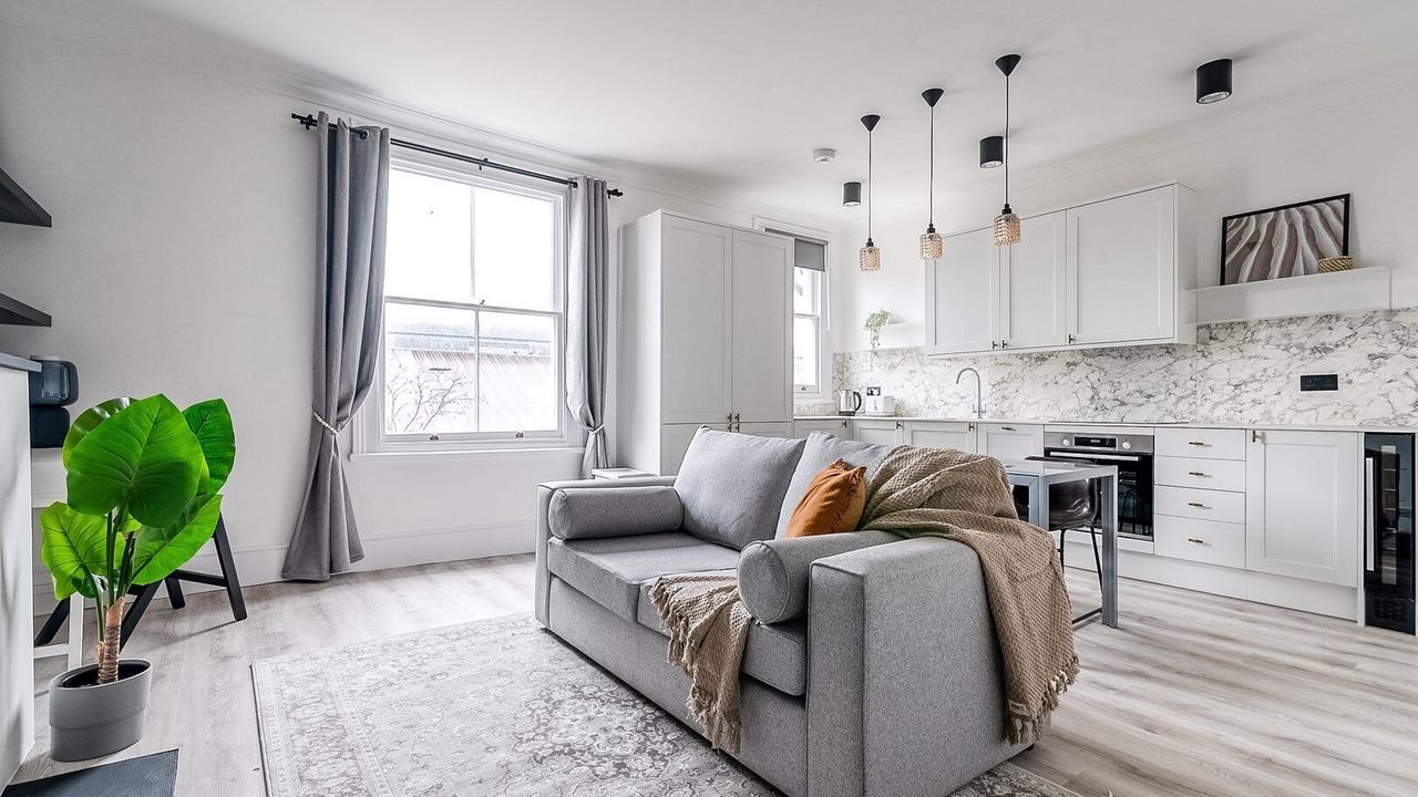 Photo of Livingroom in Harrow Road