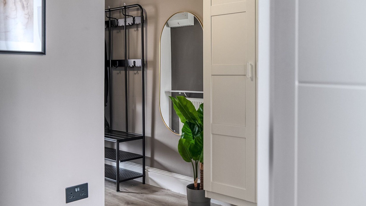 Photo of Others in Harrow Road