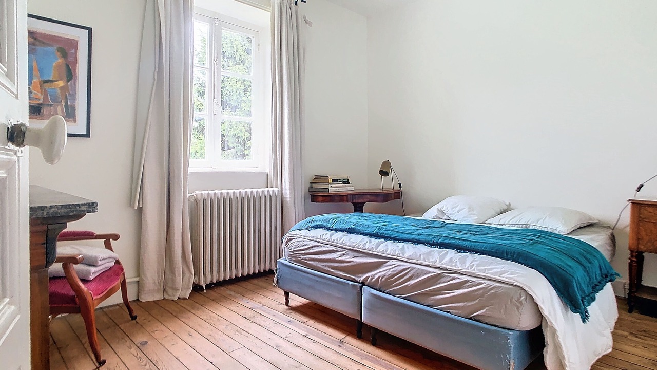 Photo of Bedroom in Saint-Etienne-la-Thillaye