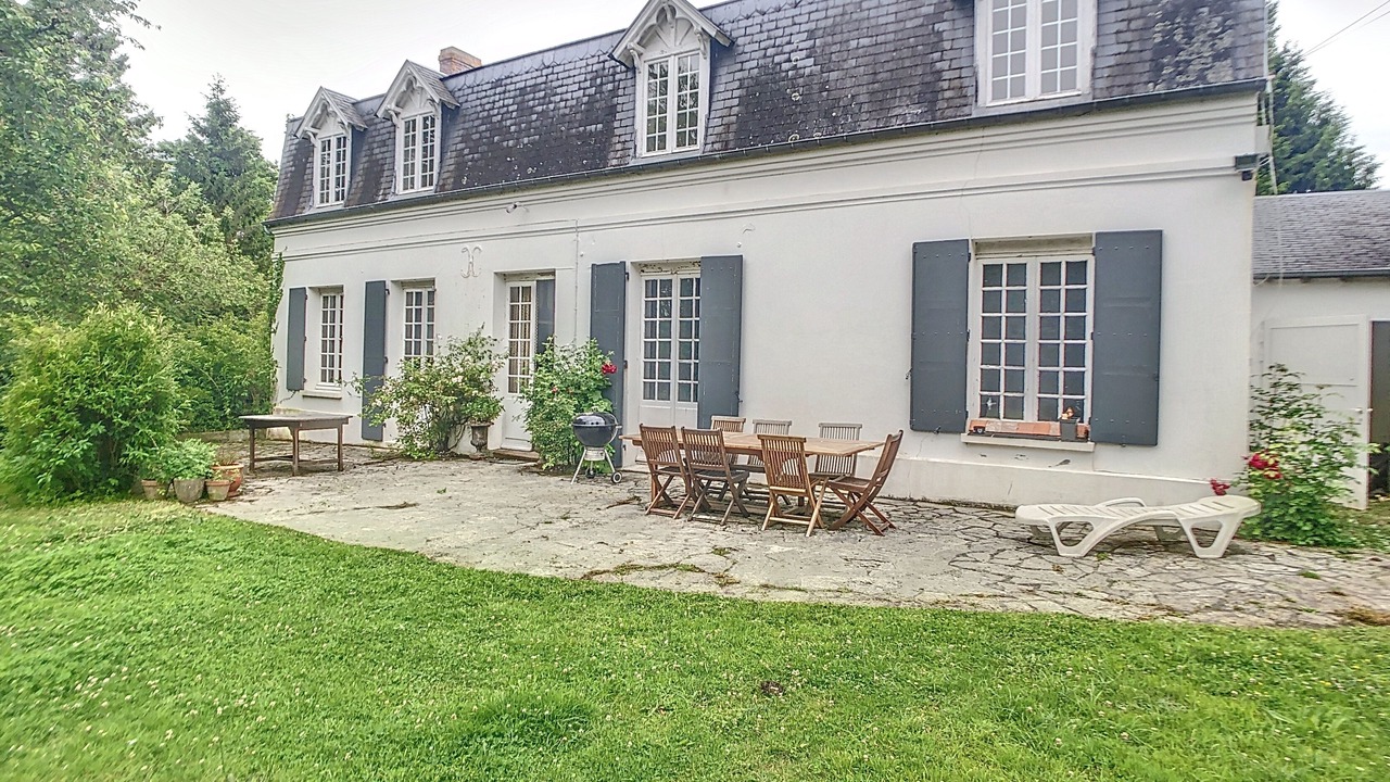 Photo of Outdoor in Saint-Etienne-la-Thillaye