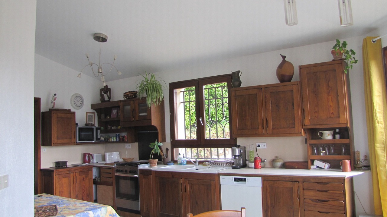 Photo of Kitchen in Crest