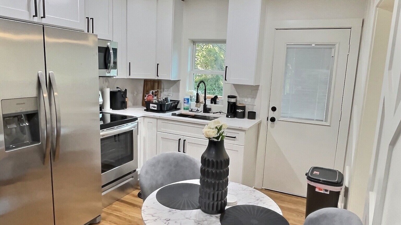 Photo of Kitchen in College Park