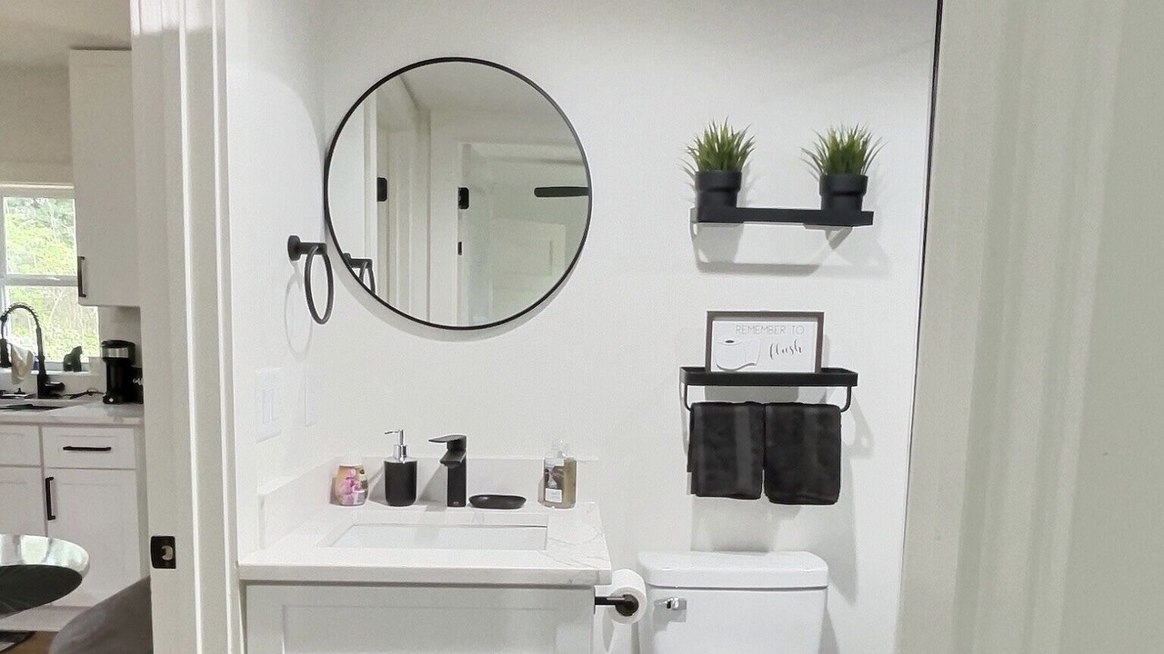 Photo of Bathroom in College Park