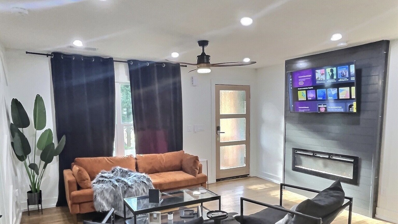 Photo of Livingroom in College Park