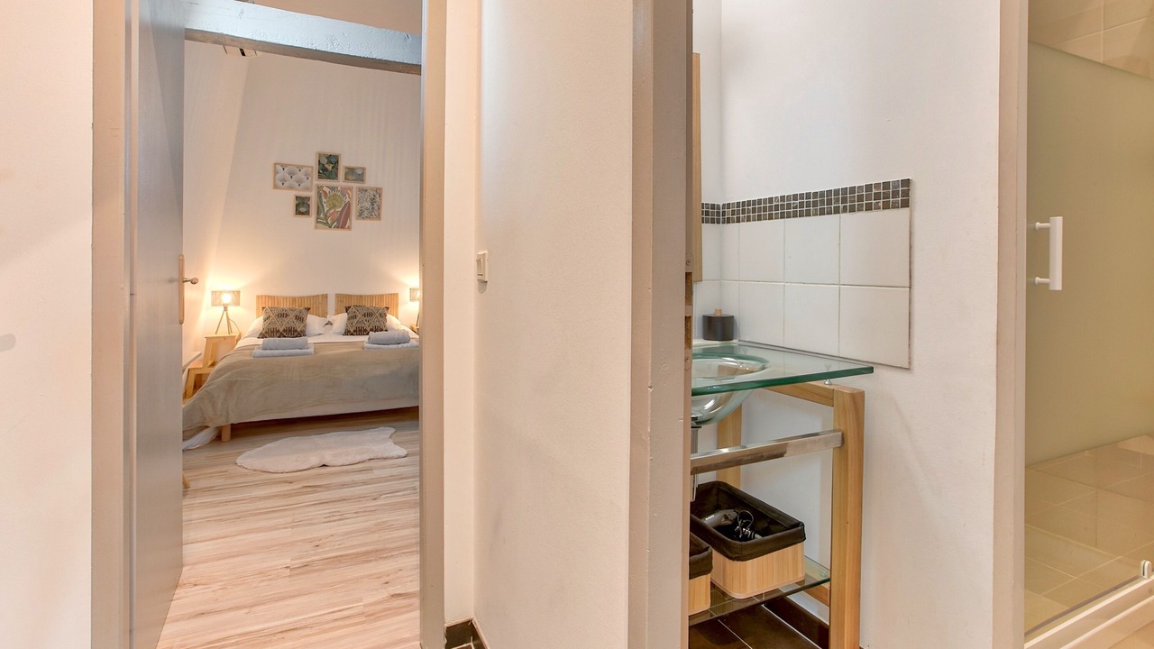 Photo of Bedroom in Nay